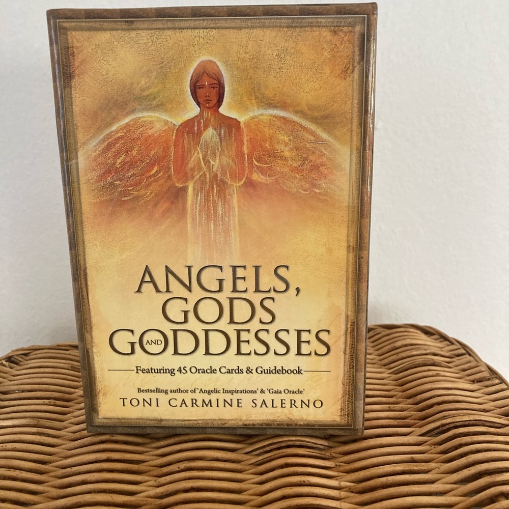 Angels, Gods and Goddesses oracle cards hardly used